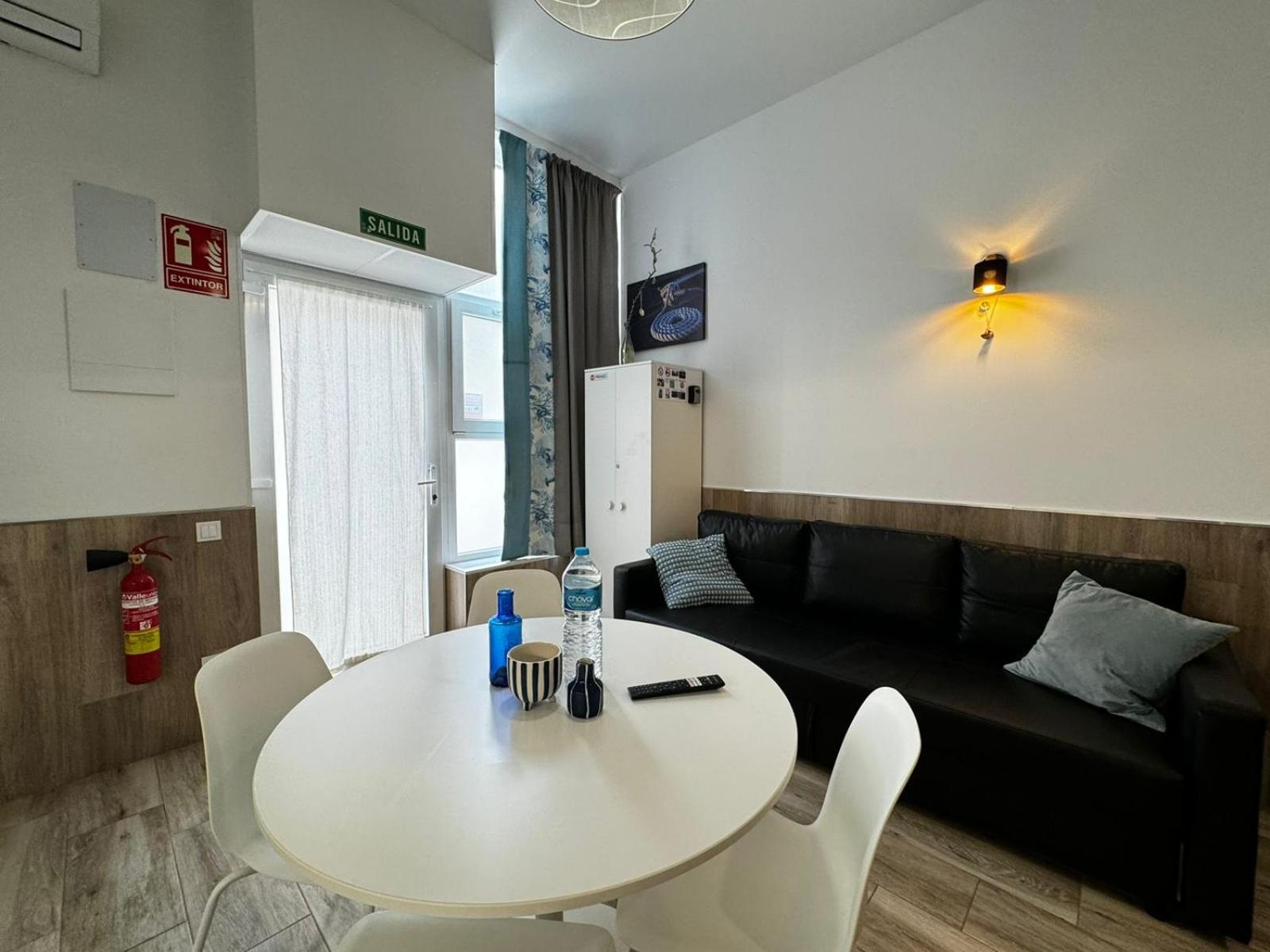 バレンシア Moderno Apartamento Del Arquitectoアパートホテル エクステリア 写真